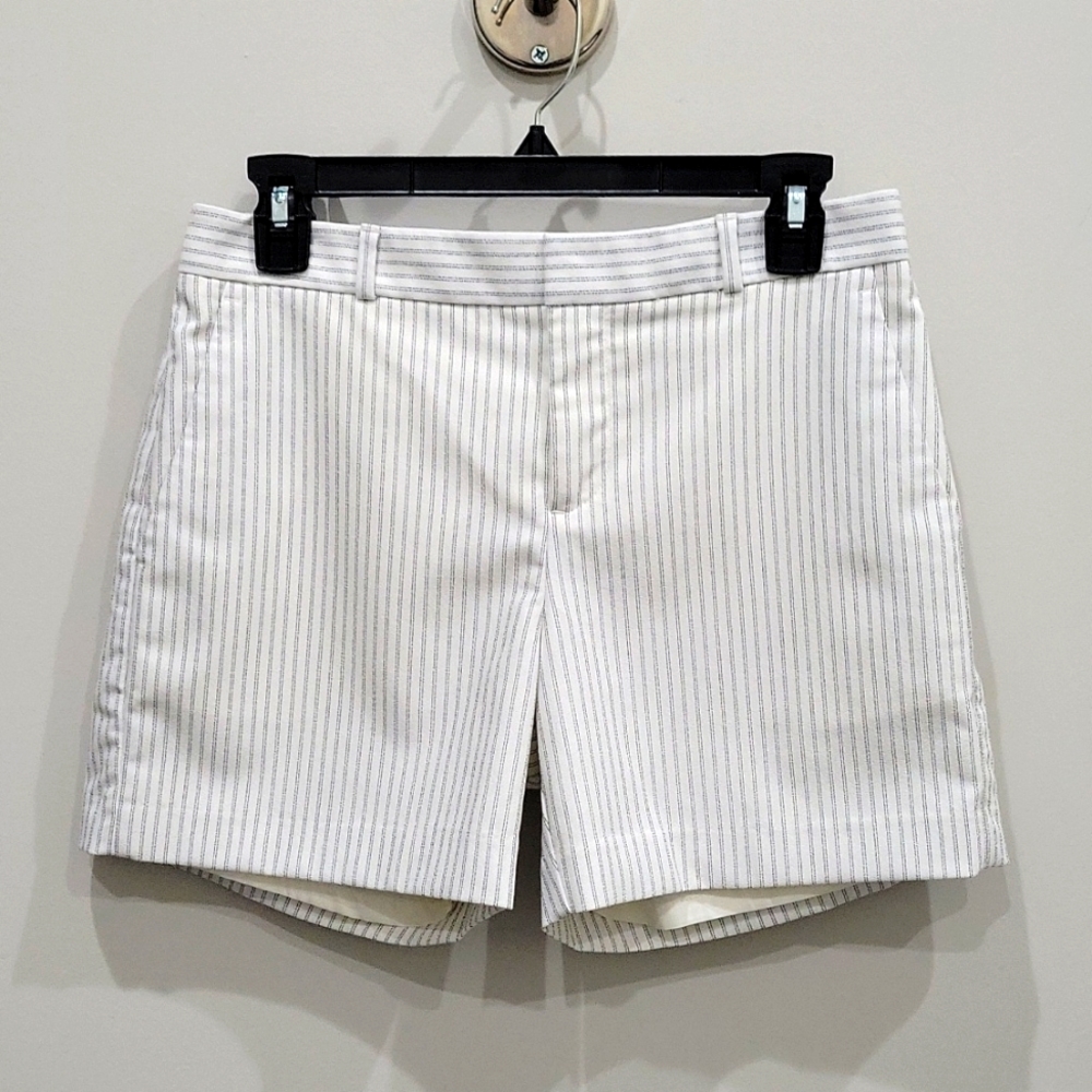 Banana Republic Pinstripe Shorts Size 2